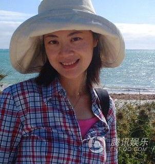 央视女主播姜丰图片,风采照人，魅力四溢